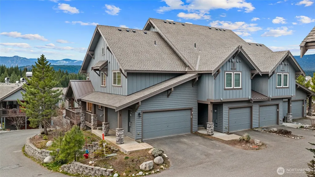 231 Clearwater Loop Ronald WA 98940