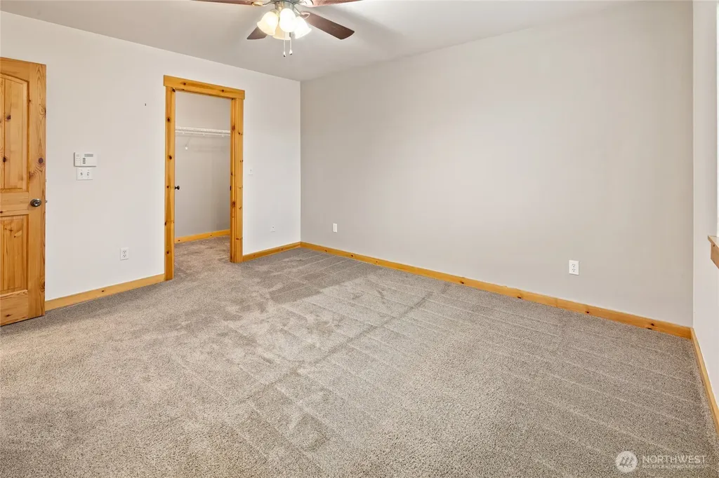 231 Clearwater Loop Ronald WA 98940