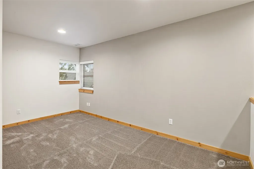 231 Clearwater Loop Ronald WA 98940