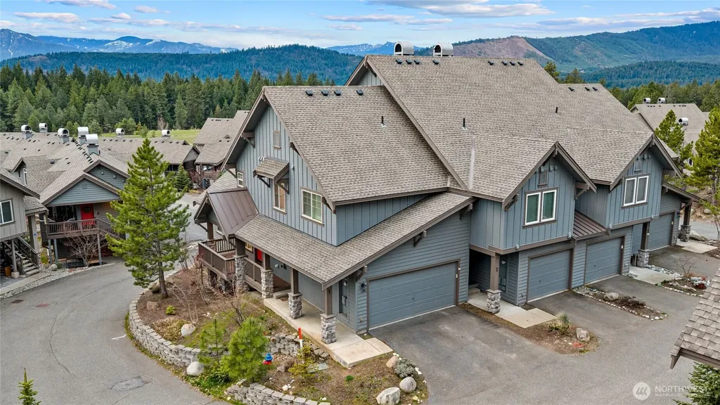 231 Clearwater Loop Ronald WA 98940