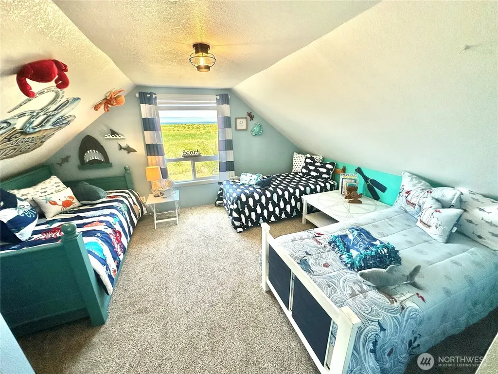 15217 Pacific Way Long Beach WA 98631