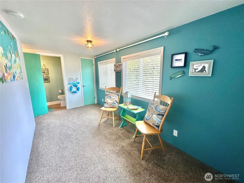 15217 Pacific Way Long Beach WA 98631