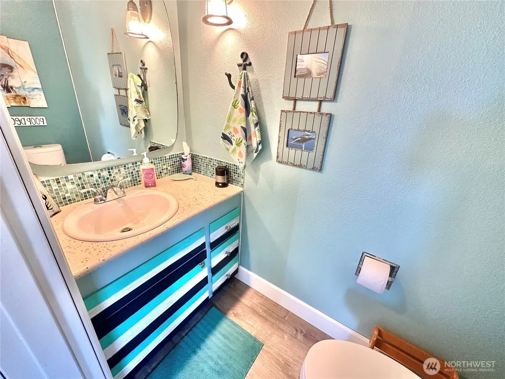 15217 Pacific Way Long Beach WA 98631