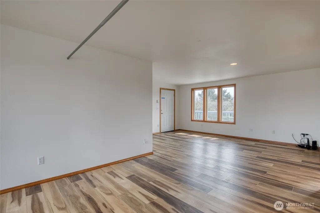 171 Marine View Drive SE Ocean Shores WA 98569
