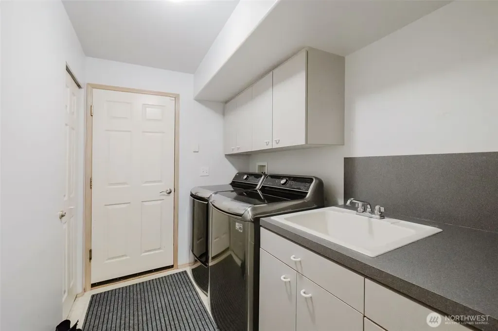 7609 NE Bruce Lane Hansville WA 98340