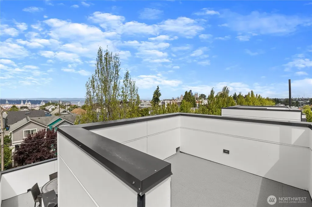 2318 15th Avenue S Seattle WA 98144