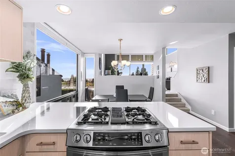 11230 NE 68th Street Kirkland WA 98033