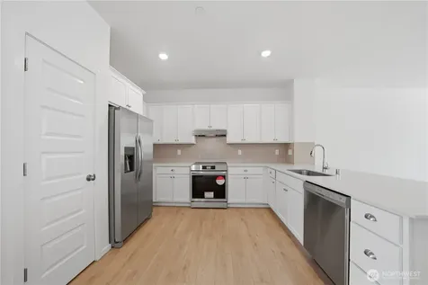 9811 31st Avenue SE Everett WA 98208