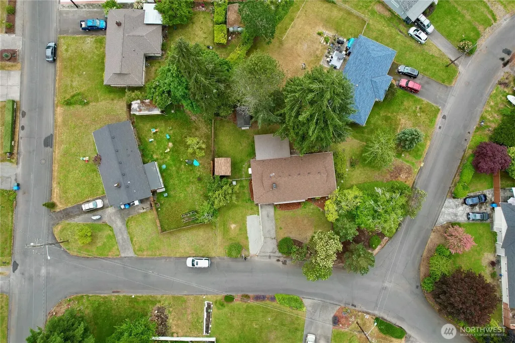 8408 Dalton Drive SW Lakewood WA 98498