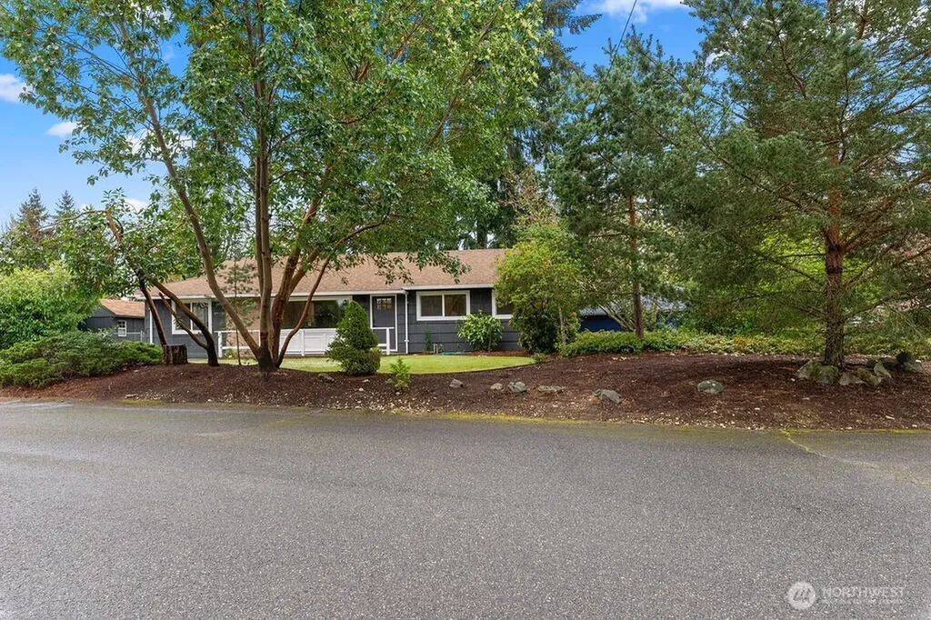 8408 Dalton Drive SW Lakewood WA 98498