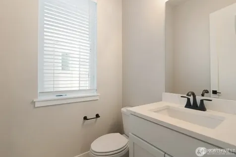 6611 S 128th Street Seattle WA 98178
