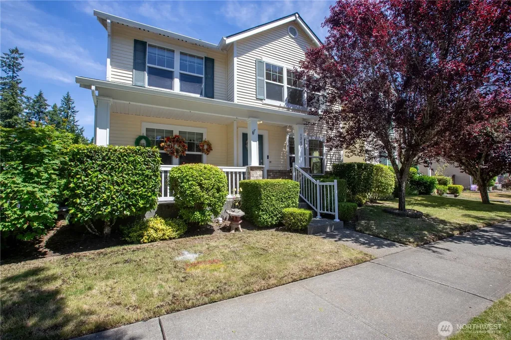 1242 Griggs Dupont WA 98327
