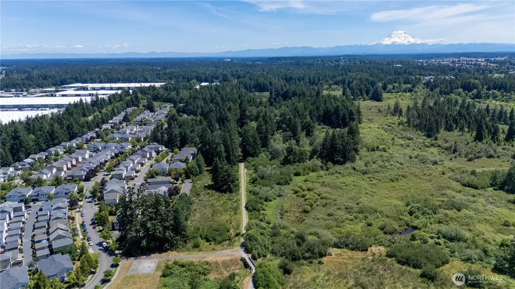 1242 Griggs Dupont WA 98327