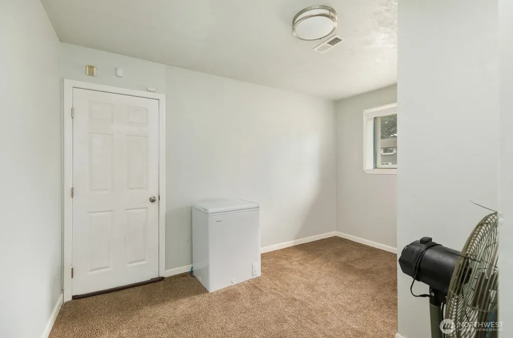 2114 SW 322nd Street Federal Way WA 98023