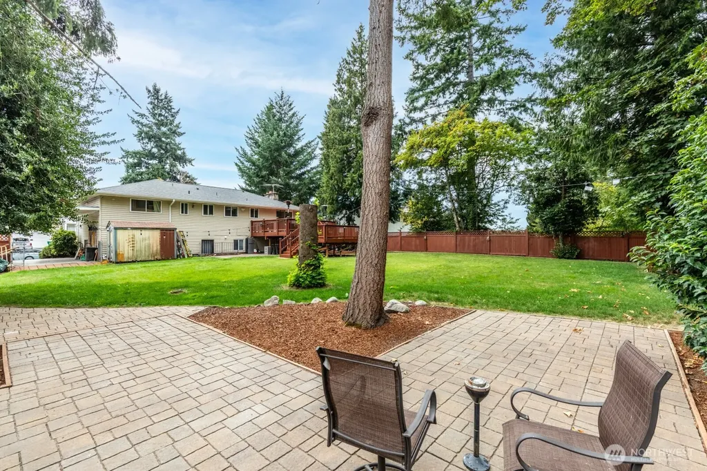 2114 SW 322nd Street Federal Way WA 98023
