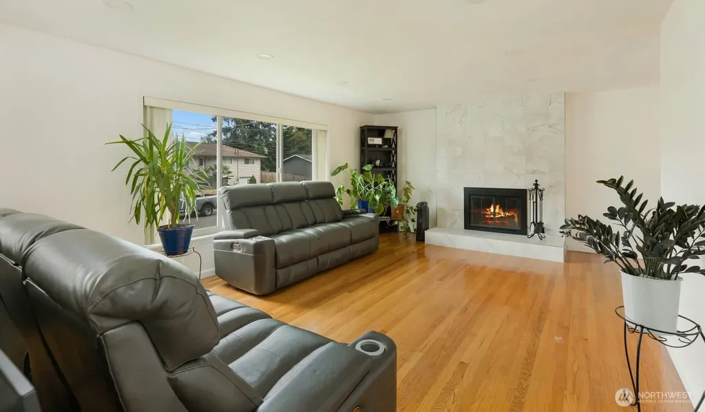 2114 SW 322nd Street Federal Way WA 98023