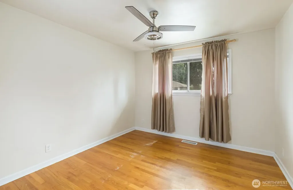 2114 SW 322nd Street Federal Way WA 98023