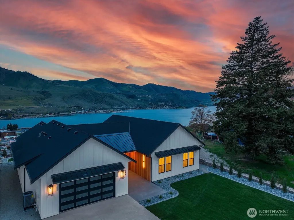 548 Harvest Ridge Drive Chelan WA 98816