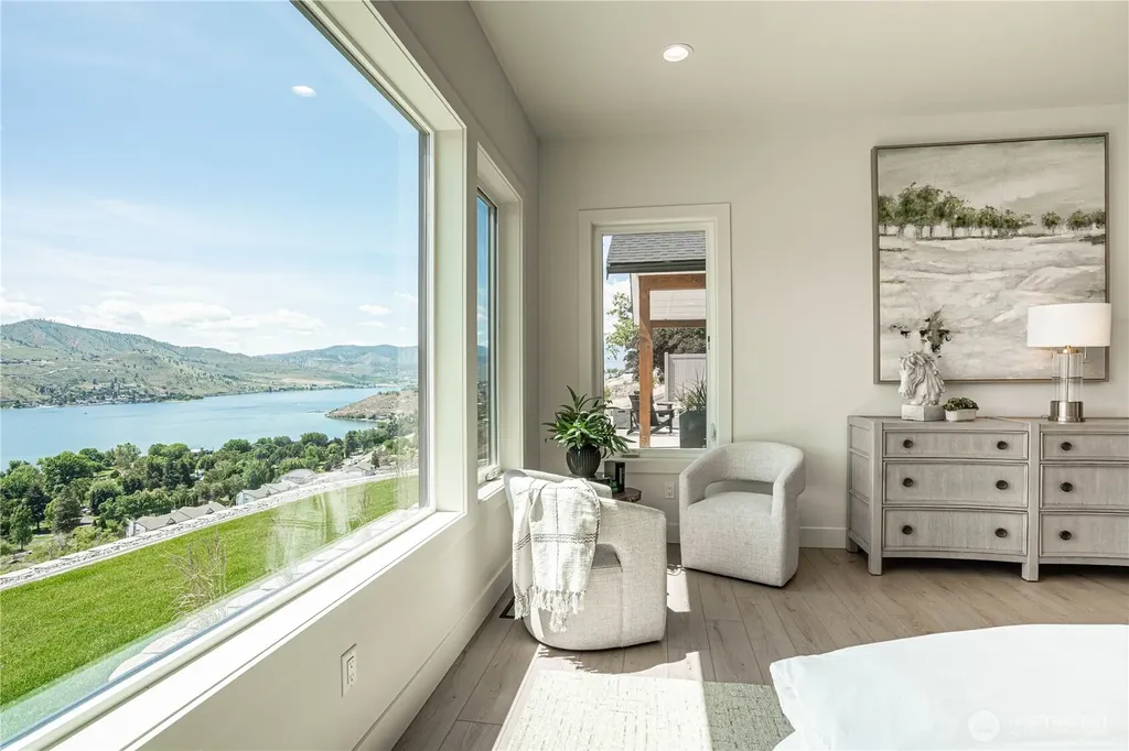 548 Harvest Ridge Drive Chelan WA 98816