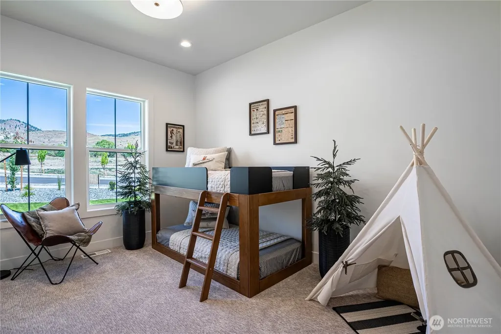 548 Harvest Ridge Drive Chelan WA 98816