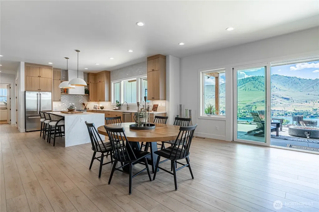 548 Harvest Ridge Drive Chelan WA 98816