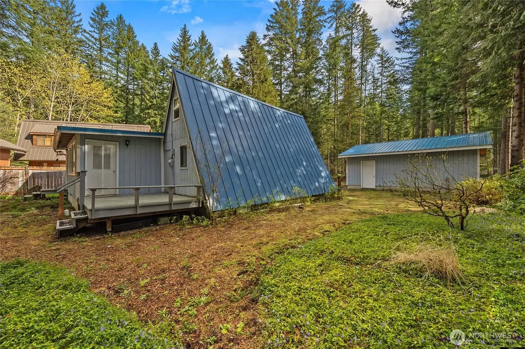 233 Mountain View Drive Packwood WA 98361