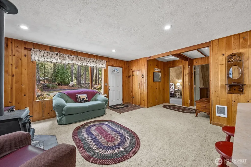233 Mountain View Drive Packwood WA 98361