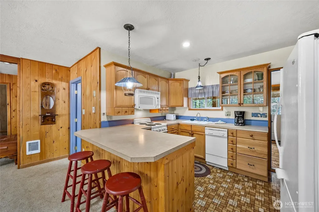233 Mountain View Drive Packwood WA 98361