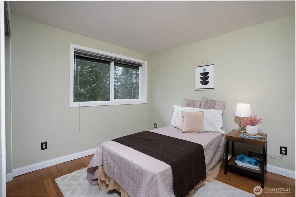 5026 Foxhall Drive NE Olympia WA 98516