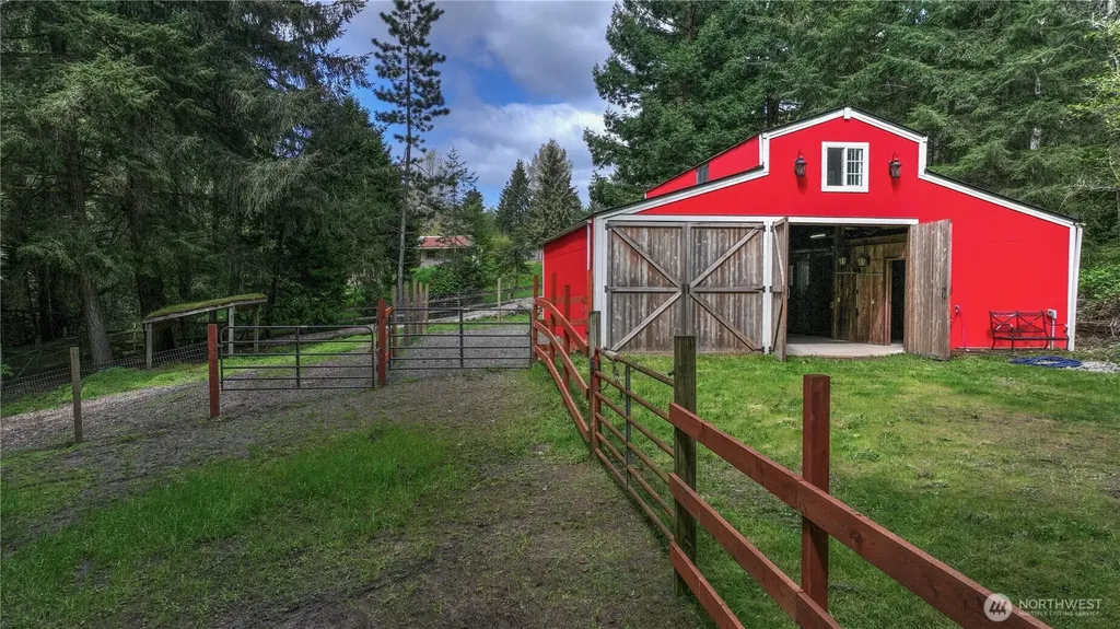 5026 Foxhall Drive NE Olympia WA 98516