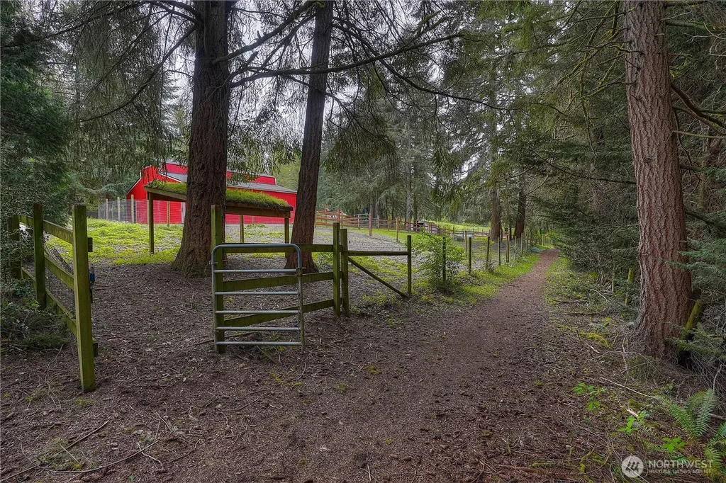 5026 Foxhall Drive NE Olympia WA 98516
