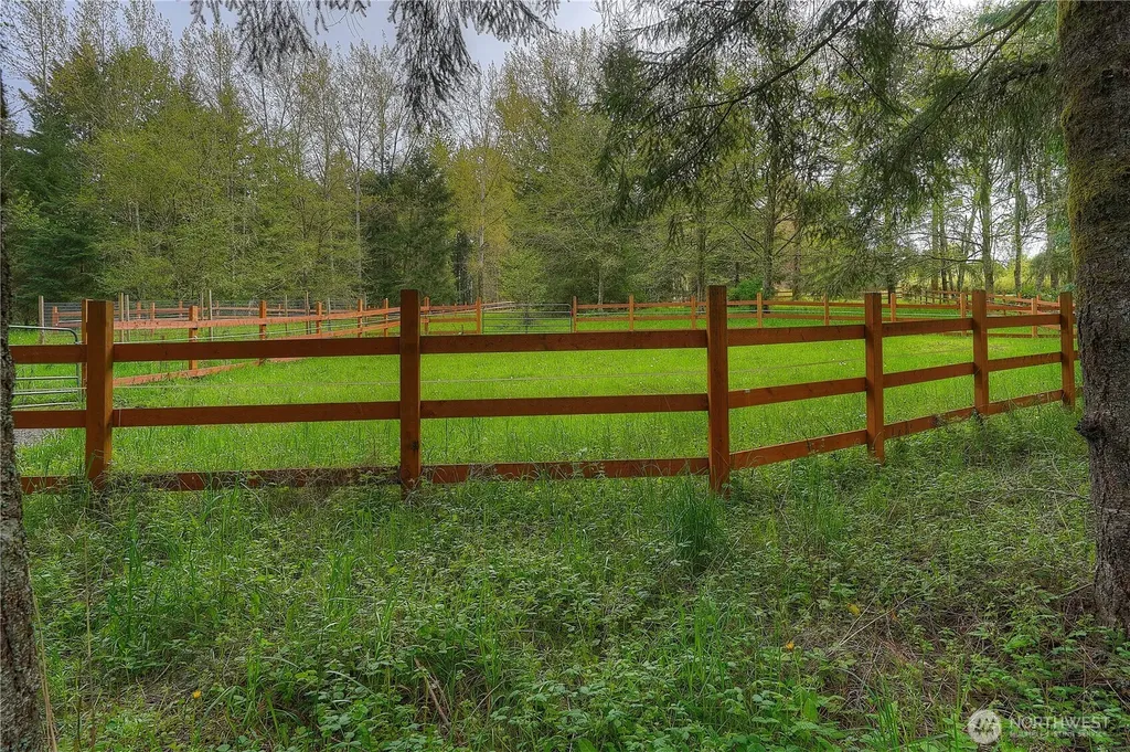 5026 Foxhall Drive NE Olympia WA 98516