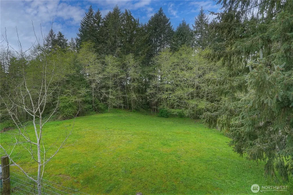 5026 Foxhall Drive NE Olympia WA 98516