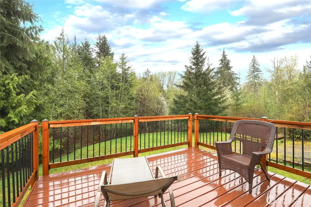 14619 128th Avenue NW Gig Harbor WA 98329