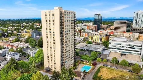 4540 8th Avenue NE Seattle WA 98105