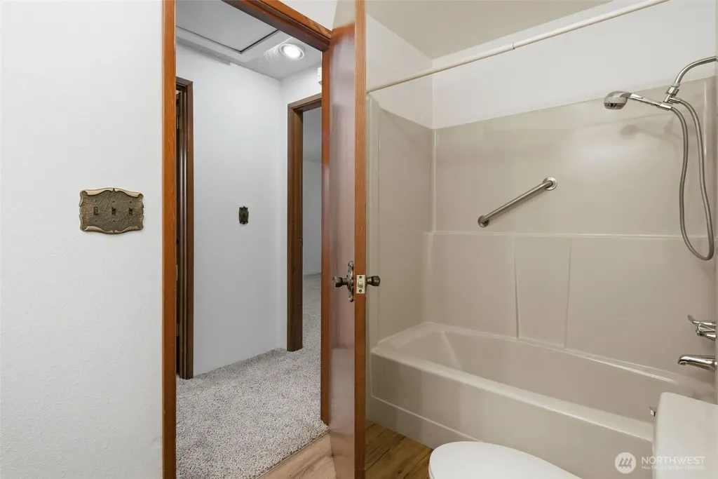 1339 Coral Drive Fircrest WA 98466