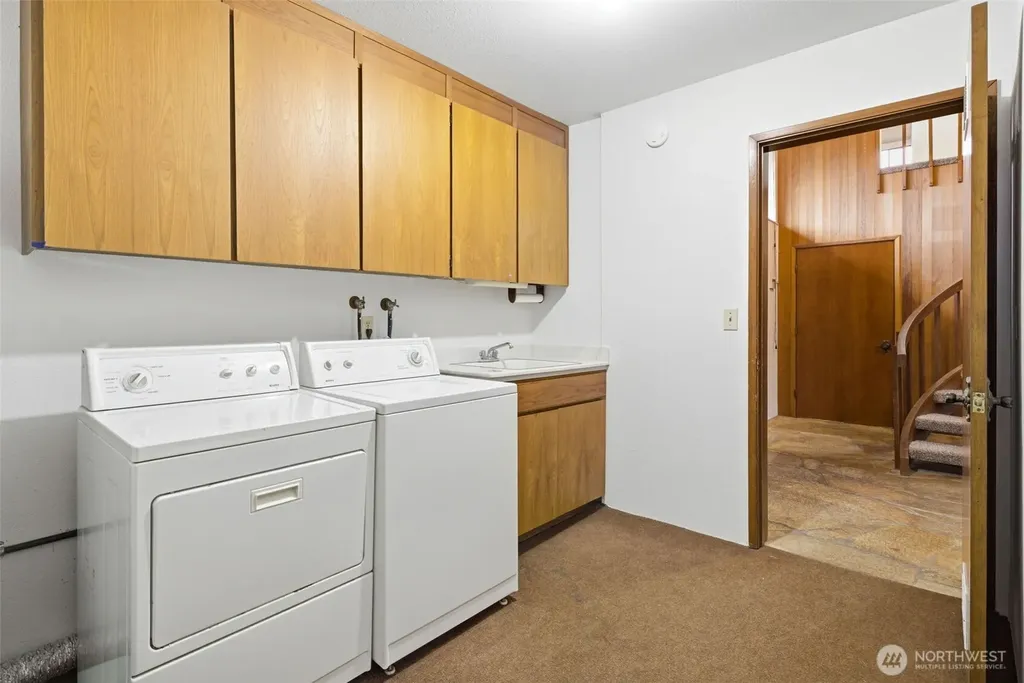 1339 Coral Drive Fircrest WA 98466