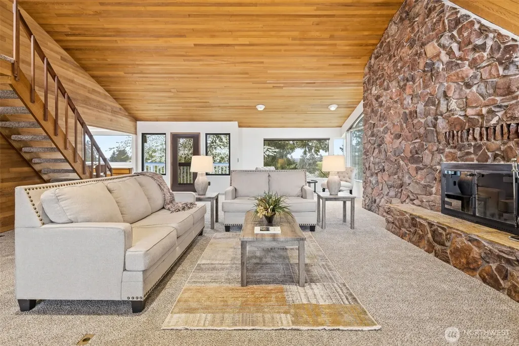 1339 Coral Drive Fircrest WA 98466