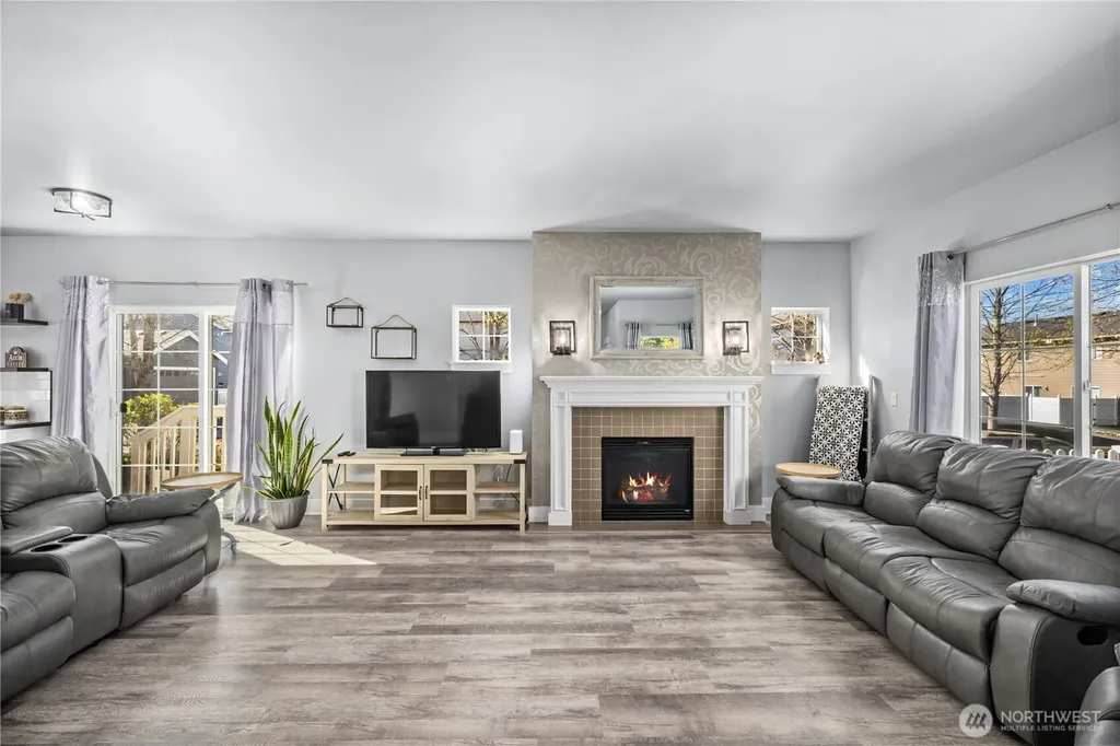 4915 Bering Street NW Gig Harbor WA 98332