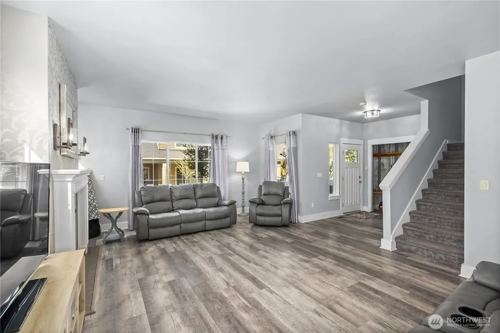 4915 Bering Street NW Gig Harbor WA 98332