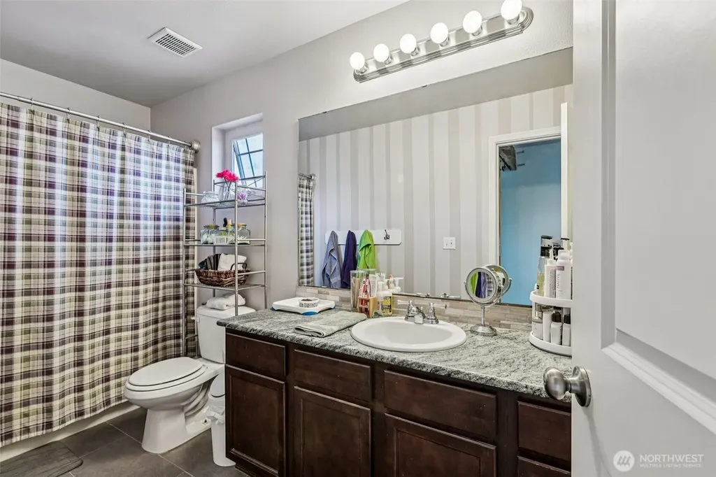 18818 111th Avenue Ct E Puyallup WA 98374