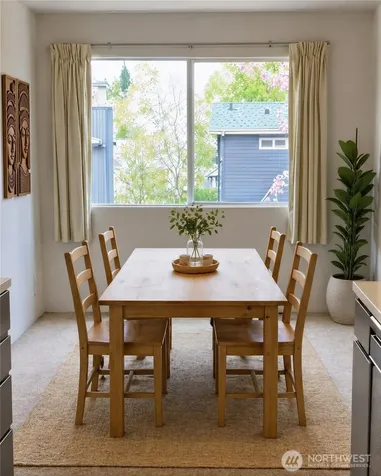 8848 Interlake Avenue N Seattle WA 98103