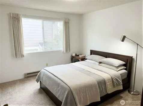 8848 Interlake Avenue N Seattle WA 98103