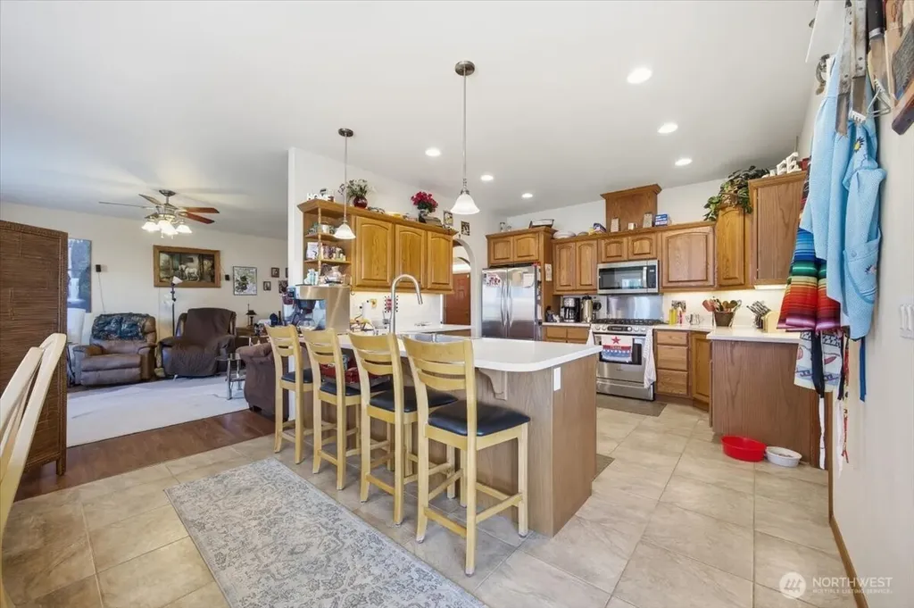 2304 Road 52 Pasco WA 99301
