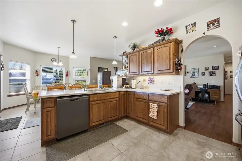 2304 Road 52 Pasco WA 99301