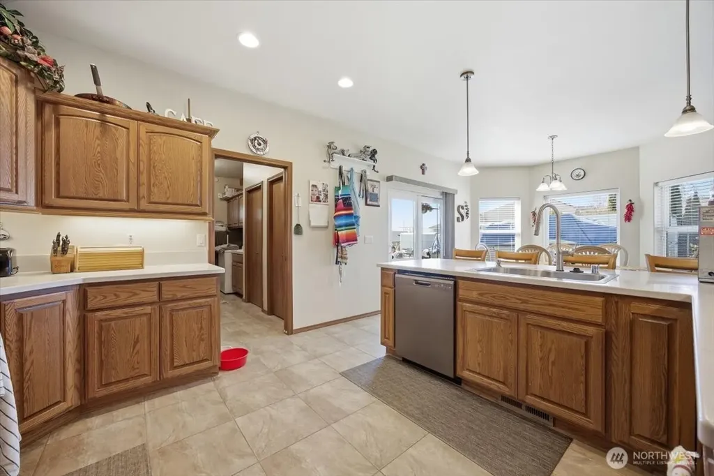 2304 Road 52 Pasco WA 99301