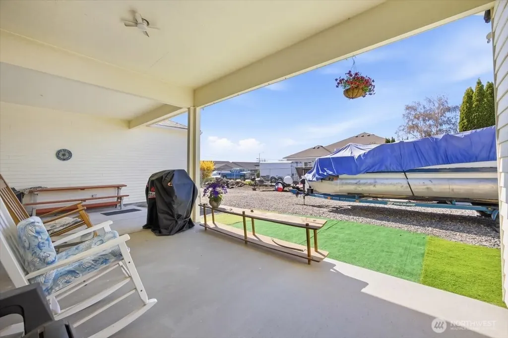2304 Road 52 Pasco WA 99301