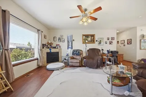 2304 Road 52 Pasco WA 99301