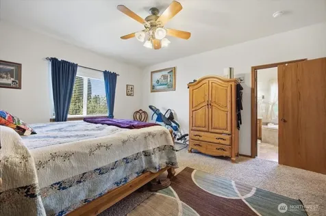 2304 Road 52 Pasco WA 99301