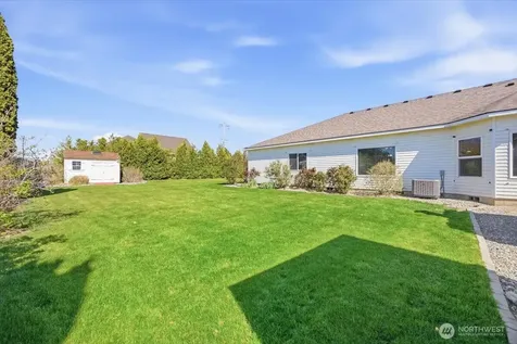 2304 Road 52 Pasco WA 99301
